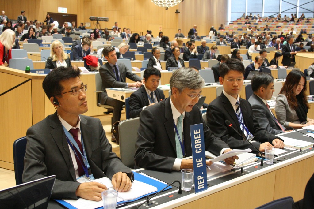 Commissioner Choi makes intervention at the Assembly