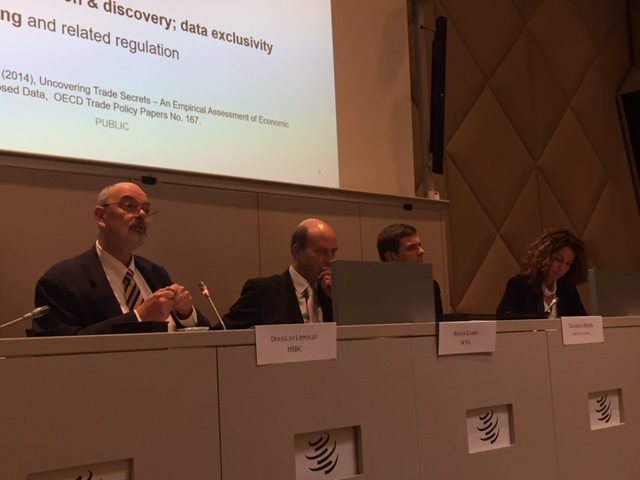 from l to r: Lippoldt, Roger Kampf (WTO), Burns, Verbauwhede